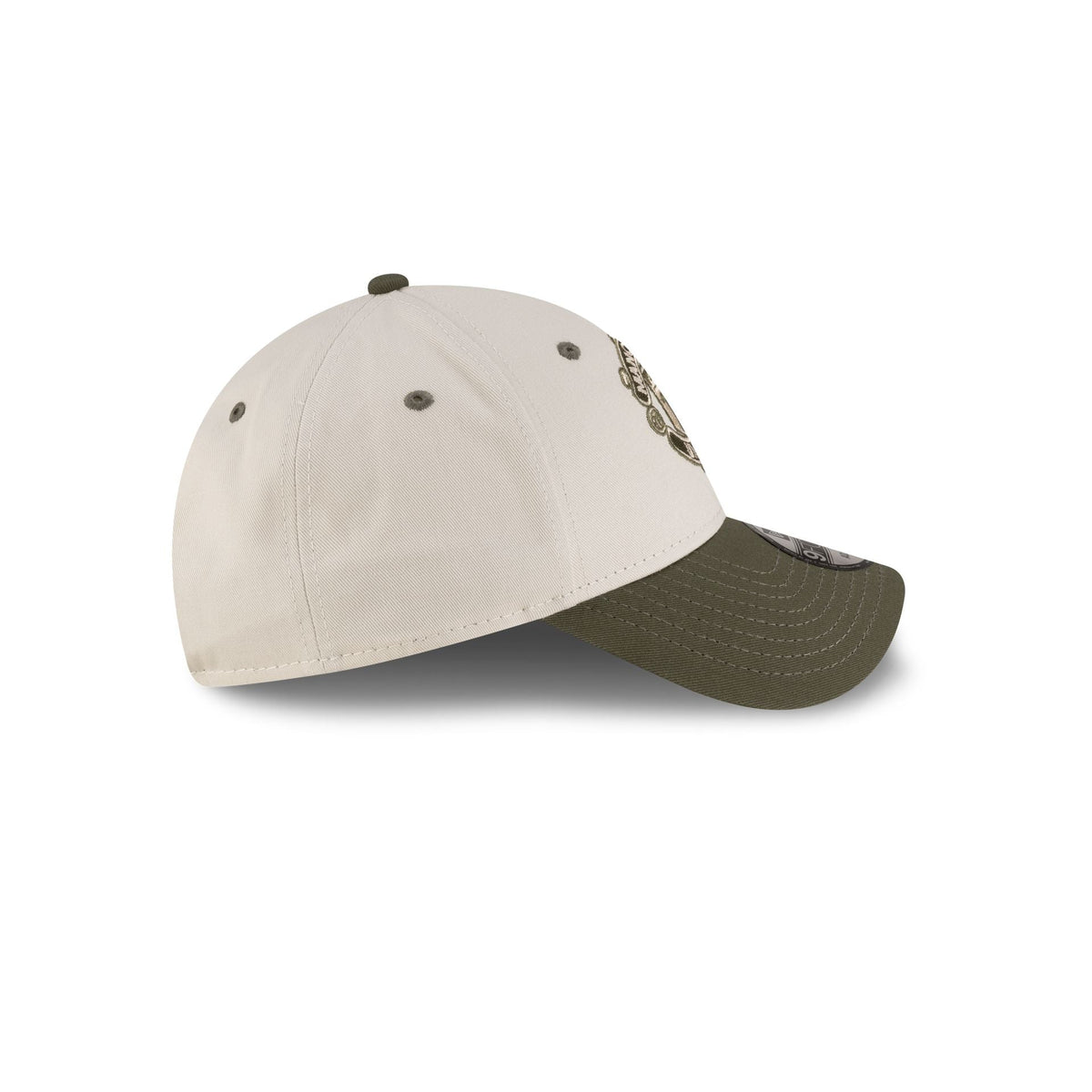 Manchester United FC Ivory 9FORTY Adjustable Hat