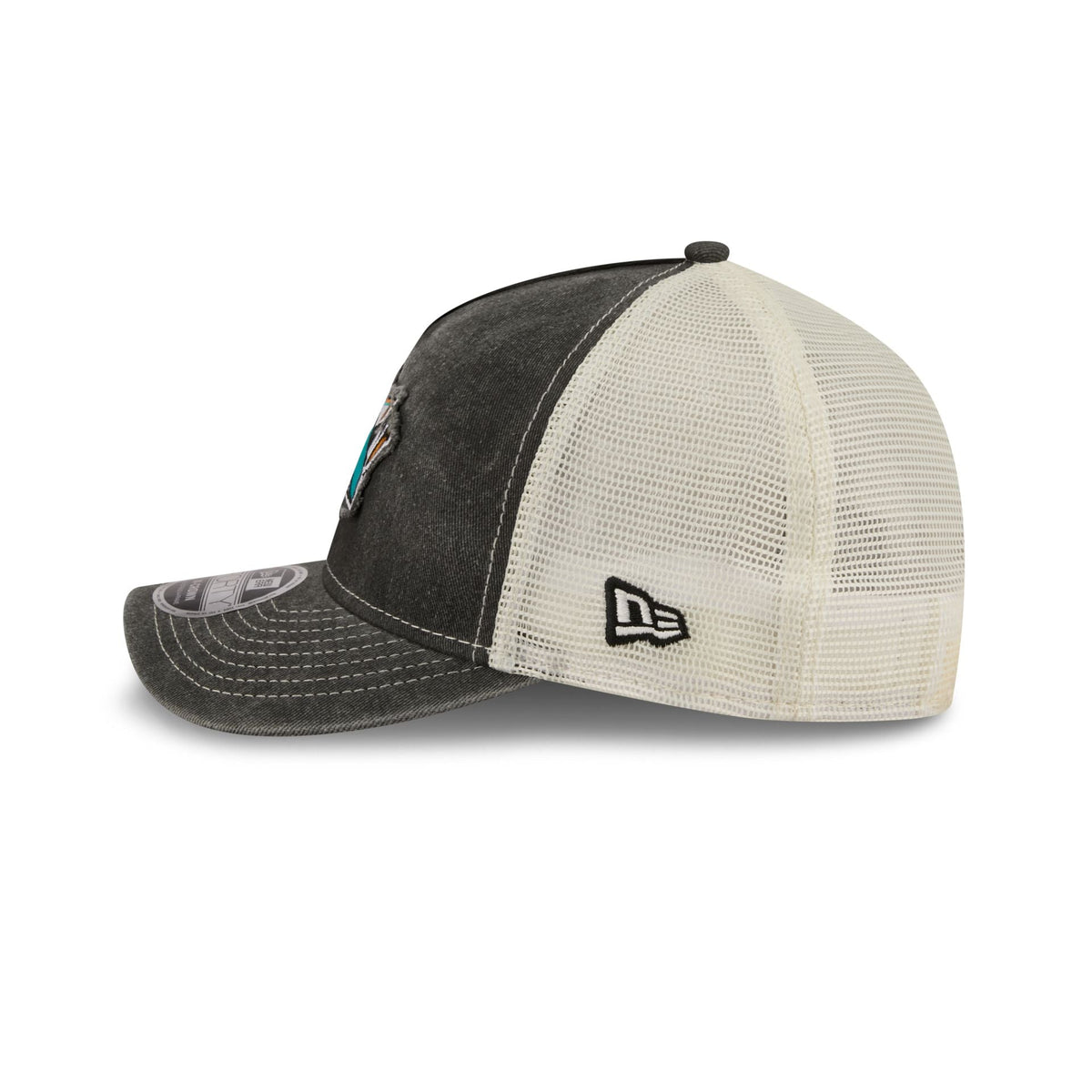 San Jose Sharks Frayed Logo 9FORTY M-Crown A-Frame Trucker Hat