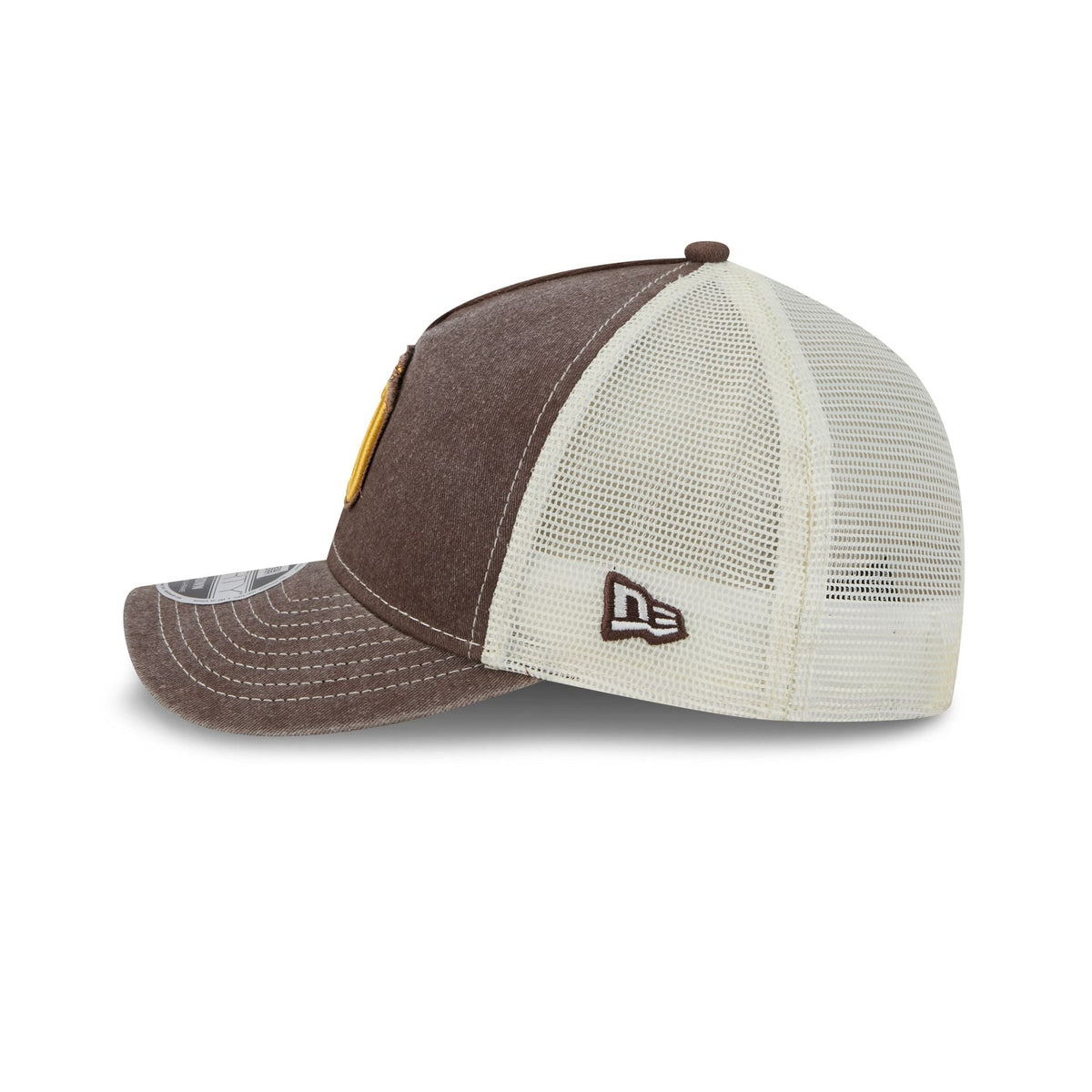 San Diego Padres Frayed Logo 9FORTY M-Crown A-Frame Trucker Hat